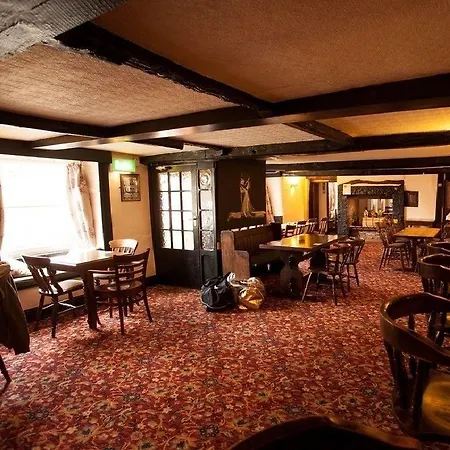 Inn The Punchbowl Inn